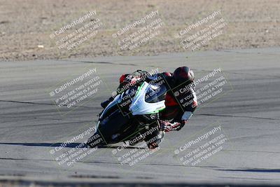 media/Jan-08-2022-SoCal Trackdays (Sat) [[1ec2777125]]/Turn 10 (2pm)/